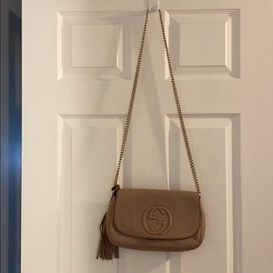 Gucci crossbody chain bag